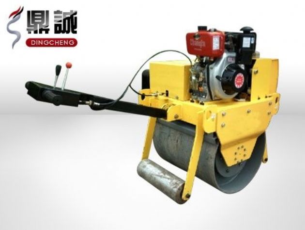 點(diǎn)擊查看詳細(xì)信息<br>標(biāo)題：重型手扶式單鋼輪壓路機(jī) 閱讀次數(shù)：12104