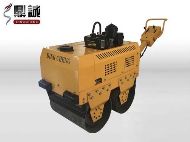 點(diǎn)擊查看詳細(xì)信息<br>標(biāo)題：DC-30C高配手扶式壓路機(jī) 閱讀次數(shù)：11490
