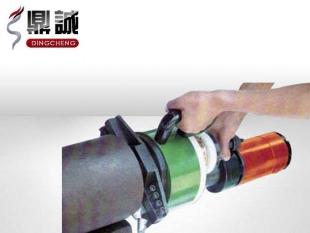 點擊查看詳細信息<br>標題：Y型內(nèi)漲式管子坡口機 閱讀次數(shù)：4635