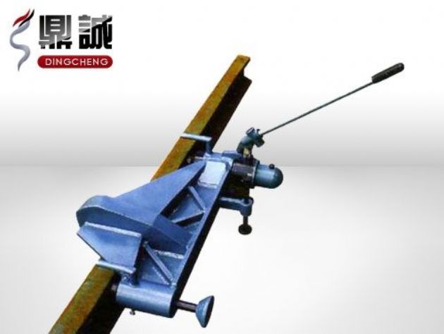 點(diǎn)擊查看詳細(xì)信息<br>標(biāo)題：水平液壓彎軌機(jī) 閱讀次數(shù)：4662